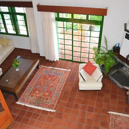 Charming Chalet In Yaiza With Fireplace & Pool 샬레 *